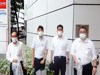 ラピステクノロジー会社周辺清掃活動に参加