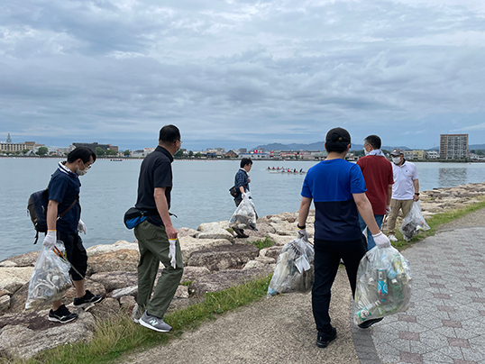 琵琶湖市民清掃