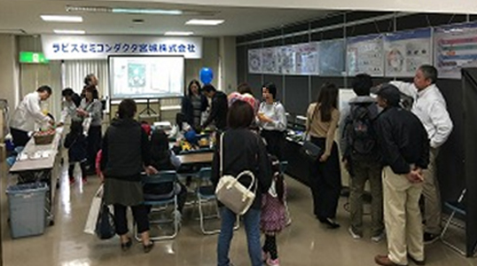 おおひらふるさと祭りでの企業展示
