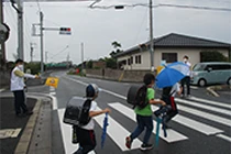 交通安全の立ち番を実施