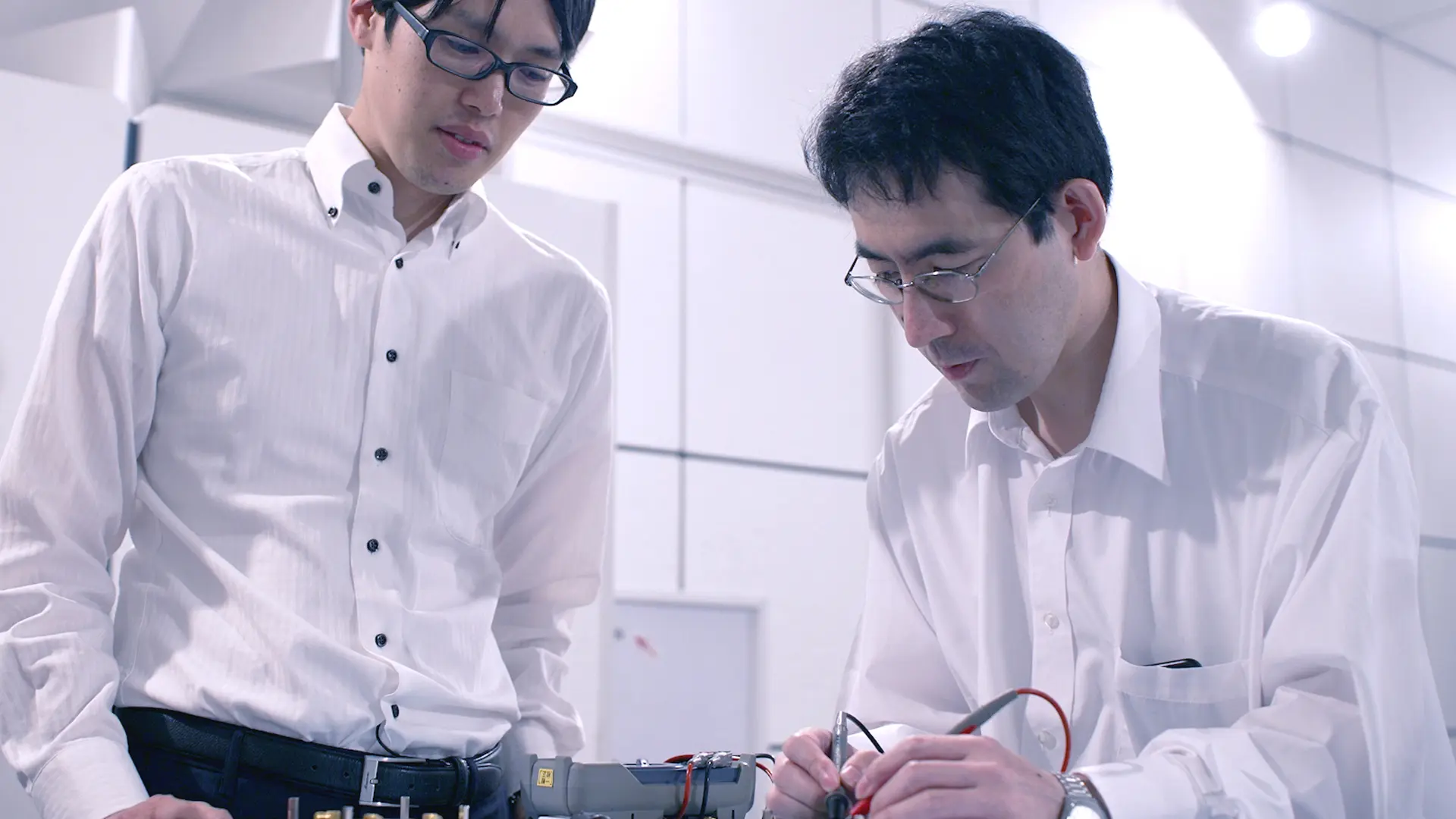 LSI事業本部 技術開発担当 回路技術開発部AFE・測定技術担当　測定技術課 EMC支援G 技術員　黒川　洋一